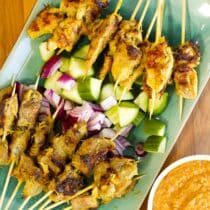 Beef-and-Chicken-Satay-with-peanut-sauce