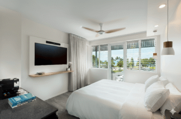 Heart Hotel and Gallery Whitsundays