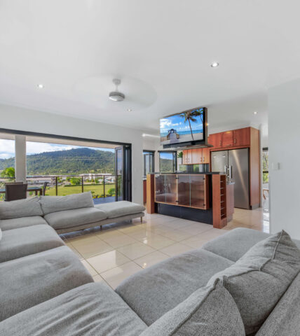 at Waterfront Whitsunday Retreat penthouse lounge room